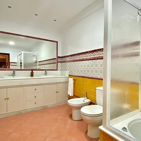 Casa Deanes 3 Vakantiehuis *